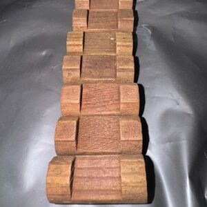7 Lincoln Logs Small Single One
Notch Logs Full Round 1.5 inches
